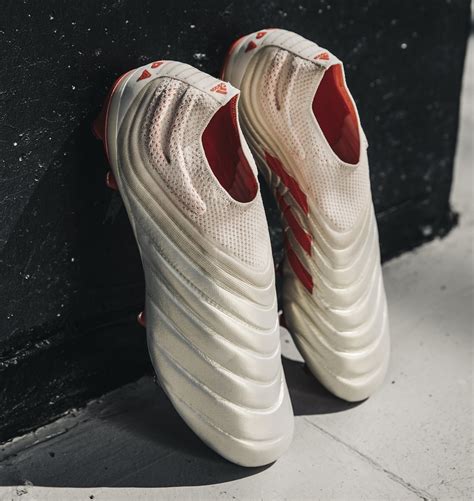 adidas copa 19 laceless.